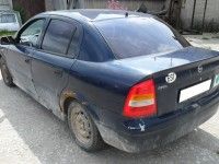 Opel Astra (G) 1998 - Car for spare parts