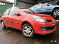 Renault Clio 2006 - Car for spare parts