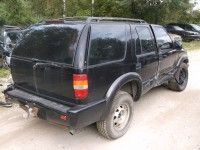 Chevrolet Blazer 1999 - Car for spare parts