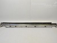 Mercedes-Benz GL / GLS (X166) 2012-2019 Rocker panel moulding, left Part code: A1666900540
Body type: Maastur