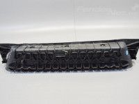 Volkswagen Transporter (T5, Caravelle, Multivan) Rear door scuff plate, right Part code: 7H0863725S  9B9
Body type: Kaubik