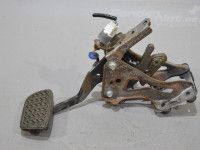 Lexus IS Brake pedal Part code: 47110-53250
Body type: Sedaan