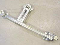 Opel Zafira (B) 2005-2015 Door window regulator, right rear (man.) Part code: 13132228