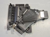 Mercedes-Benz E (W213) Air guide, left (under the seat) Part code: A2138310346
Body type: Sedaan
Additi...
