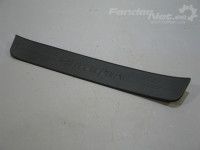 Hyundai Santa Fe 2006-2012 Front door scuff plate, right Part code: 85882-2B000