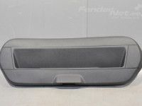 Volkswagen Golf 6 Trunk lid trim (H/B) Part code: 5K7867605A  82V
Body type: Kabriolett