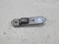 Mitsubishi Galant Electric window switch, right (rear) Part code: MR252818
Body type: Sedaan