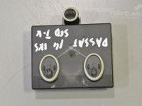 Volkswagen Passat (B8) Control unit for rear door, left Part code: 5Q0959595D
Body type: Sedaan