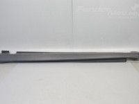 Mercedes-Benz ML (W164) 2005-2011 Rocker panel moulding, left Part code: A1646901240
Body type: Linnamaastur