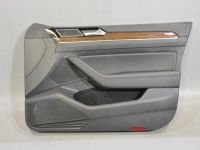 Volkswagen Passat (B8) Front door panel trim, right Part code: 3G1867012J  HVH
Body type: Universaa...