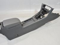 Volkswagen Golf 7 Console box Part code: 5G0864207D AEJ
Body type: 5-ust luuk...