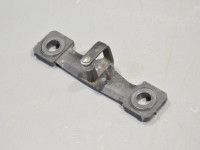 Volkswagen Golf 7 Trunk lid lock plate Part code: 5G0827517D
Body type: 5-ust luukpära...