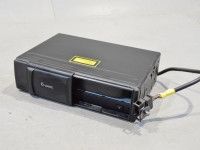 Volkswagen Transporter (T5, Caravelle, Multivan) CD Player (6 disc) Part code: 1J6035111
Body type: Istmetega buss