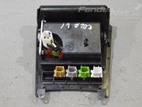 Volkswagen Golf 6 Box, console Part code: 5K0857961 9B9
Body type: 5-ust luukp...