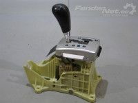 Hyundai Sonata (NF) Gearstick knob Part code: 467203K110FZ
Body type: Sedaan
Engin...