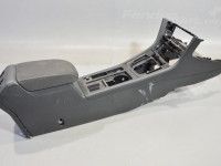 Volkswagen Golf 7 Console box Part code: 5G1863241BE 82V
Body type: 5-ust luu...