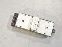 Hyundai Sonata (NF) Electric window switch, right (front) Part code: 202004584
Body type: Sedaan