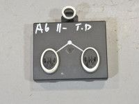 Audi A6 (C7) Control unit for rear door, right Part code: 4G8959795E
Body type: Universaal