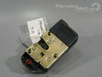Peugeot 306 1993-2001 Door lock, right (rear) Part code: 9138 56