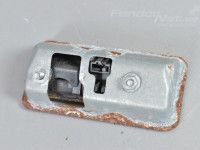 Volkswagen Touran Tailgate handle with microswitch Part code: 5N0827566B -> 5N0827566T
Body type: ...