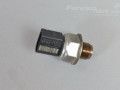 Volkswagen Golf 7 Fuel pressure sensor Part code: 04L906054
Body type: Universaal