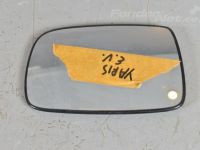 Toyota Yaris 1999-2005 Exterior mirror glass, left Part code: 33046-80693