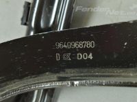 Peugeot 407 2003-2010 Bonnet hinge, right Part code: 9640968780
Additional notes: New ori...