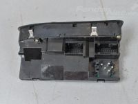 BMW 5 (E39) Electric window switch, left (front) Part code: 61319362762
Body type: Sedaan