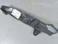 Insulation for wing, right Part code: 8P0821112B
Body type: 5-ust luukpära...