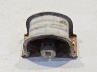 Volkswagen Transporter (T5, Caravelle, Multivan) engine mounts Part code: 7H0199848D
Body type: Istmetega buss