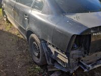 Volkswagen Passat 1997 - Car for spare parts