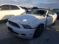 Ford Mustang 2014 - Car for spare parts