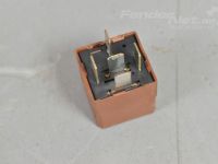 Opel Zafira (B) relays Part code: 4R0007794-05
Body type: Mahtuniversaal