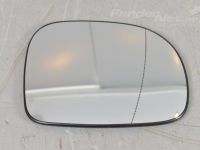 Mercedes-Benz Viano / Vito (W639) 2003-2014 Exterior mirror glass, right (heated) Part code: A0008101019
Additional notes: New or...