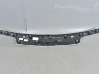 Jeep Grand Cherokee (WK) Tailgate moulding (sed.) Part code: 1WD55LAUAI
Body type: Maastur
Additi...