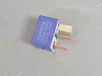 Toyota Corolla relays Part code: 28300-28010
Body type: Universaal