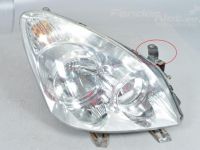 Toyota Corolla Verso Headlamp, right Part code: 81130-0F060
Body type: Mahtuniversaa...