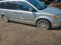 Chrysler Grand Voyager / Town & Country 2010 - Car for spare parts