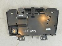 Volvo S60 Cooling / Heating control Part code: 8691878
Body type: Sedaan
Engine typ...