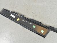 Porsche Cayenne Front door moulding, left Part code: 95855931701 GW1
Body type: Maastur
E...