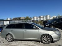 Toyota Avensis (T25) 2006 - Car for spare parts
