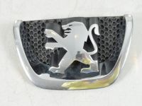 Peugeot 207 Emblem / Logo Part code: 7810 P9 -> 9800313880
Body type: 5-u...