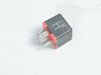 Citroen Jumper relays Part code: 9616923480
Body type: Kaubik