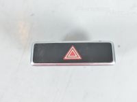 Volkswagen Sharan Hazard light Switch Part code: 7N0953509C XSH
Body type: Mahtuniver...