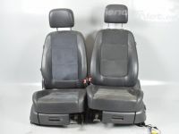 Volkswagen Sharan front seats, kit Part code: 5N0882601  82V / 7N0881405M  R
Body ...