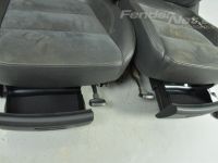 Volkswagen Sharan front seats, kit Part code: 5N0882601  82V / 7N0881405M  R
Body ...