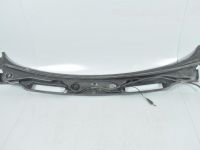 Cowl panel BMW 3-seeria E9 / 01.2005-12.2015
Part code: 51...