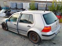 Volkswagen Golf 4 2001 - Car for spare parts