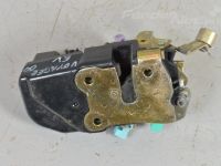 Door lock, left (front) Part code: 5109867AB
Body type: Mahtuniversaal
...