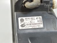 Volkswagen Passat (B8) Fog lamp, right Part code: 3G0941662H
Body type: Universaal